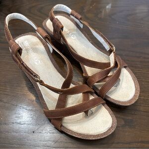 Merrell Womens 7.5 Revalli Aura Post Strappy Leather Wedge Heel Sandals Dark Tan